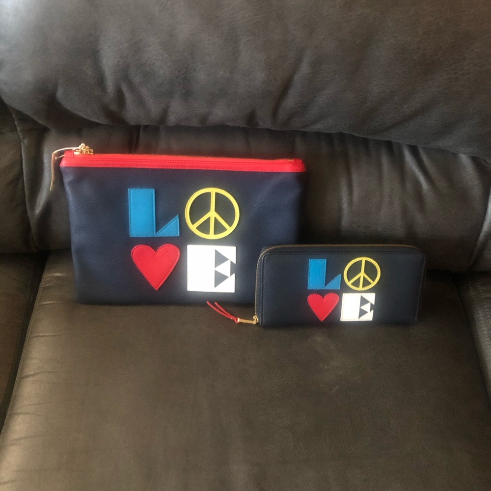 Cosmetic Bag/Purse and Wallet - C Wonder